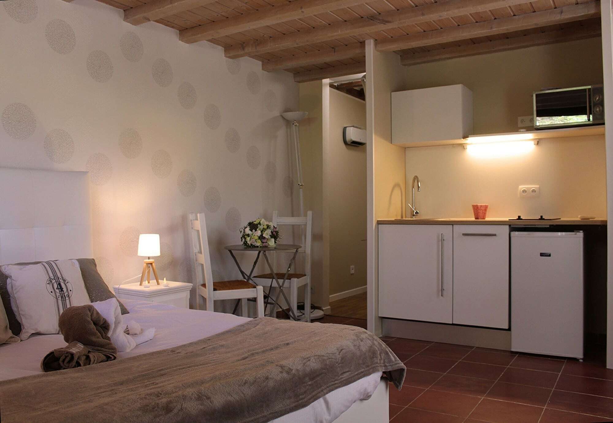 Romantique Jacuzzi Ou Balneo Privatif Et Jardin Au Temps Des Cerises Guest house La Ciotat